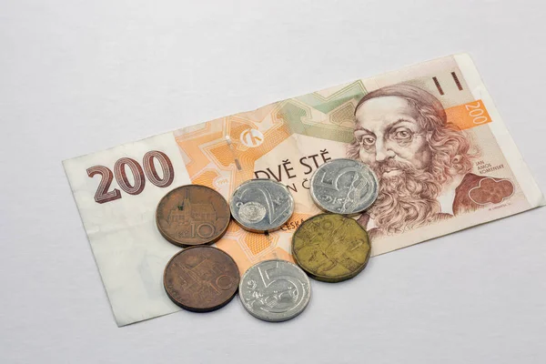 Бумажные Деньги Монеты Чехии Портретом Учителя Педагога Писателя Джона Амоса — стоковое фото
