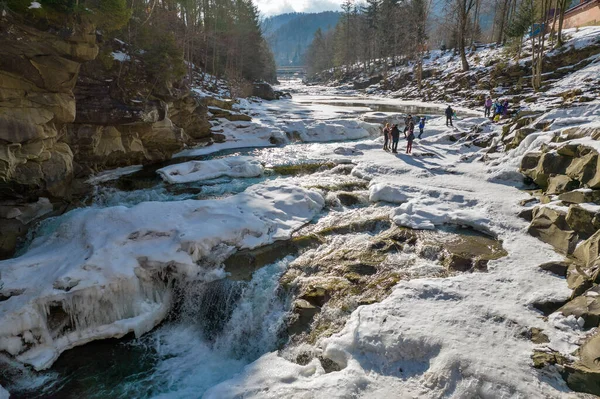 Yaremche Ukraine February 2022 Drone View People Visiting Winter Prut — Stock Photo, Image