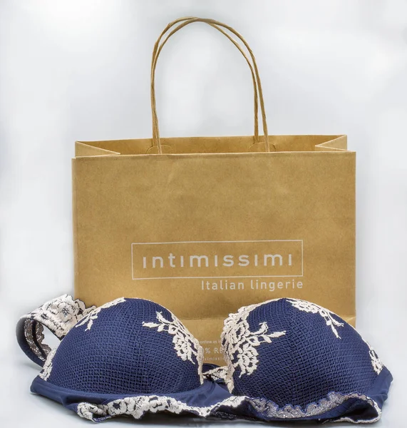 Kyiv Ukraine October 2021 Studio Shoot Intimissimi Italian Blue Lingerie — Stock fotografie