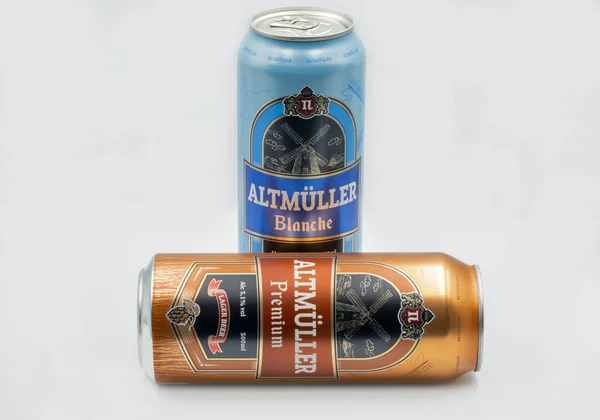 Kyiv Ukraine February 2022 Poltava Altmuller Premium Blanche Beer Cansgerman — Photo