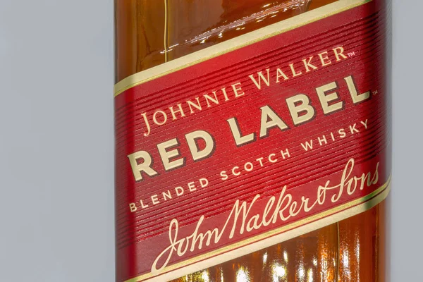 Kijów Ukraina Lipca2022 Johnnie Walker Red Label Zmiksował Etykietę Scotch — Zdjęcie stockowe