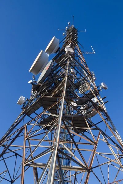 Telecommunications tower — Stock Photo, Image