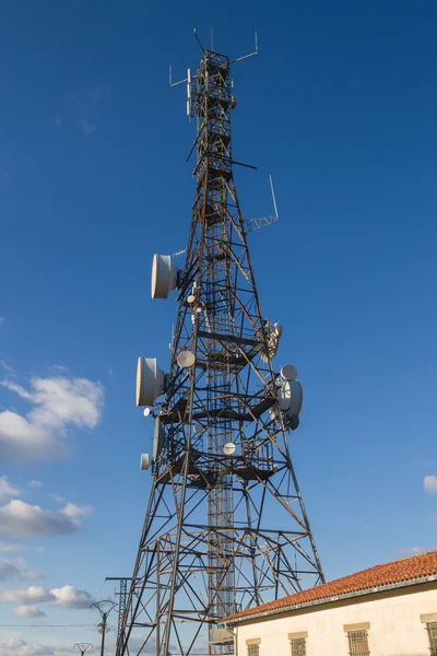 Telecommunications tower — Stock Photo, Image