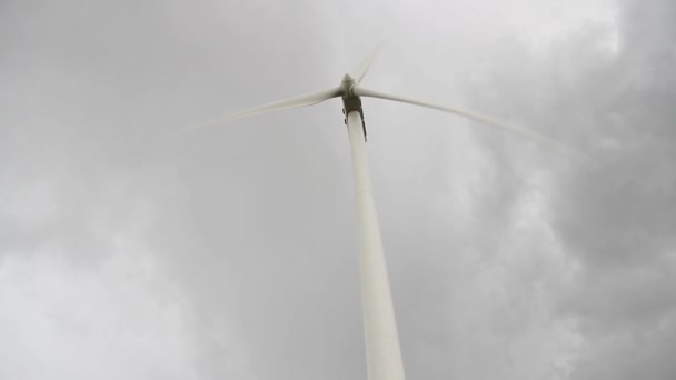 Windmühle in Bewegung — Stockvideo