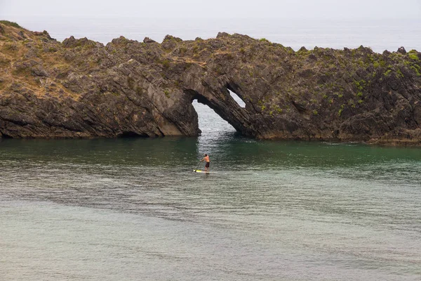 Lone Man Surfing Paddle Paddle Surf Sea — Stock Photo, Image