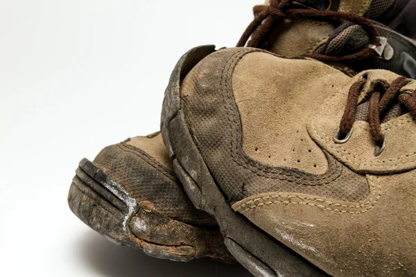 Vuile gebroken schoenen — Stockfoto