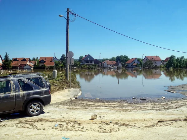 Obrenovac 塞尔维亚-五月-洪水 — 图库照片