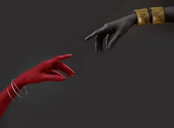 Black Red Woman Hands Gold Jewelry Oriental Bracelets Black Painted — Stock Fotó