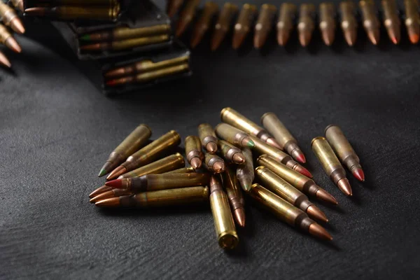 Photo 56Mm Nato Ammunition Machine Gun Bullets Belt Rifle Ammunition — Foto Stock