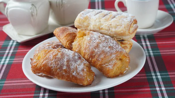 Puff Pastry Apple Pastry Turnovers Dessert — Stock Photo, Image