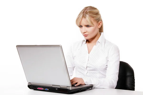 Beautiful young woman working with laptop — Stock Photo, Image