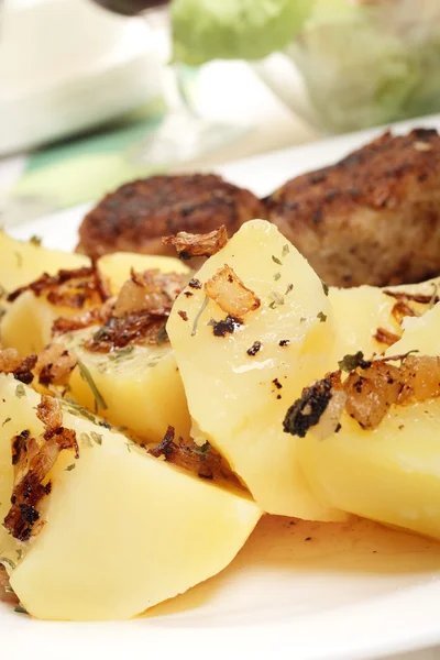 Haşlanmış patates köfte — Stok fotoğraf