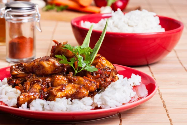 Carne de porco doce e azeda e arroz — Fotografia de Stock