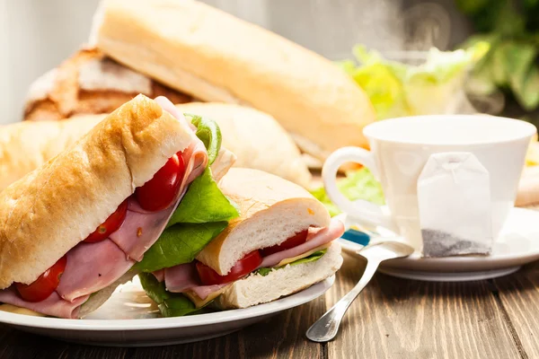 Italiensk panini sandwich – stockfoto