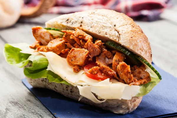 Kebab sandwich — Stockfoto