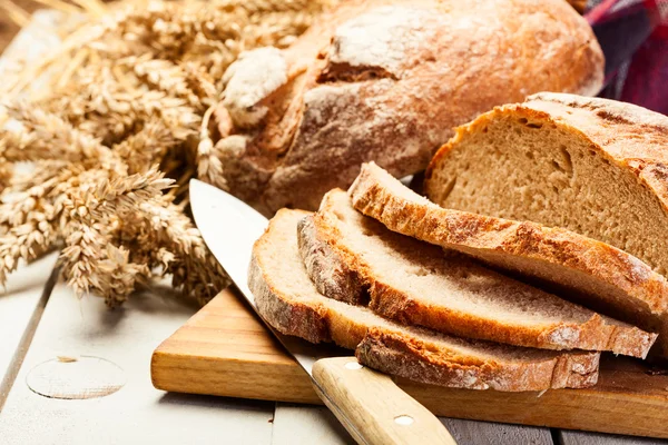 Sliced rye bread — Stock Photo, Image