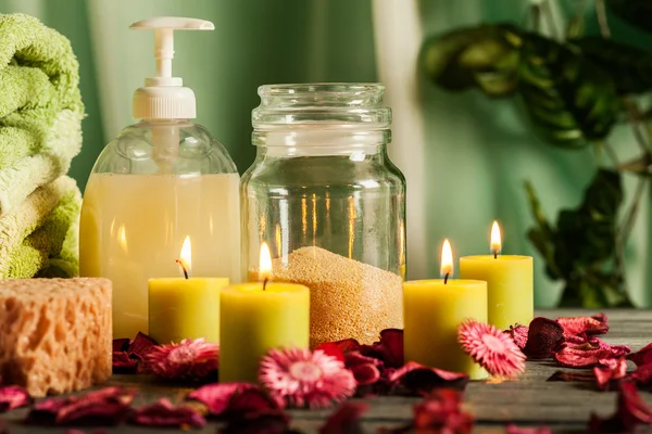 Spa still life with hot stones and candles — Stock Photo, Image