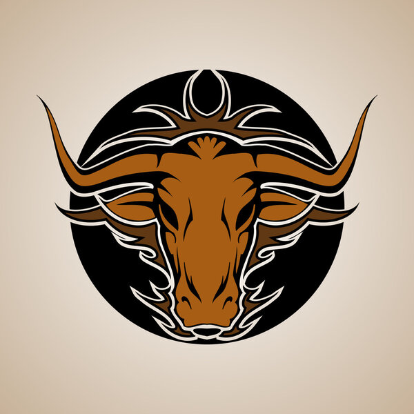 Голова талисмана быка с рогами. Векторная миграция

