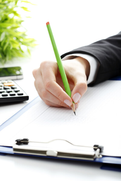 Анализ финансовых данных. Рассчитывание на калькулятор
.