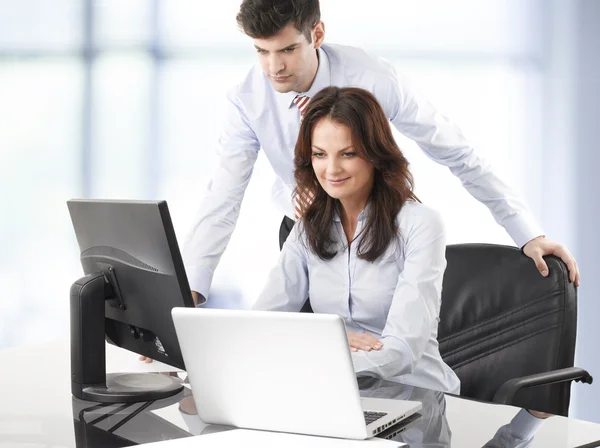 Businessmen working with his colleague — Stock Photo, Image