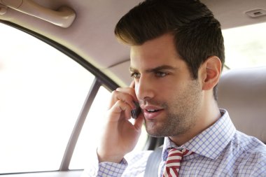 işadamı portresi yolu üzerindeki bir b