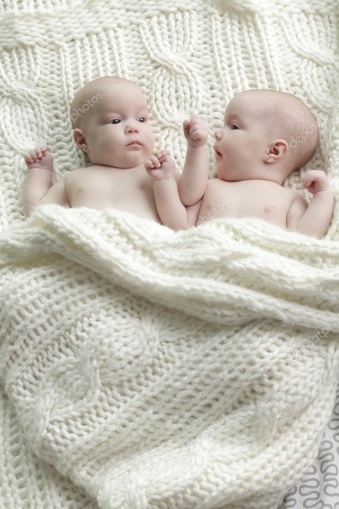 Newborn twins babies