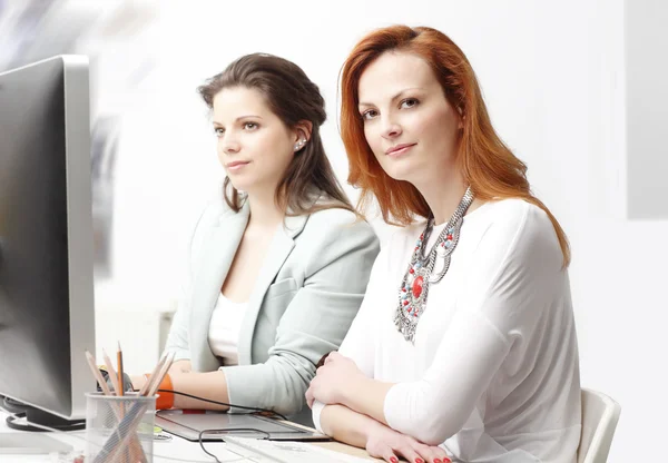 Modern graphic designer women — Stock Photo, Image