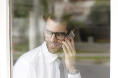 genç işadamı kullanışlı holding