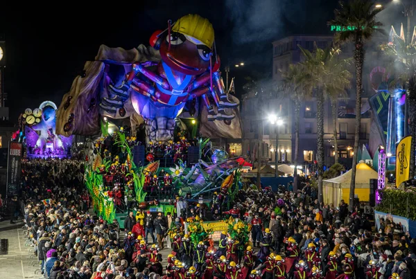 Carnaval Viareggio Por Noche Segundo Curso Enmascarado Lleva Cabo Por — Foto de Stock