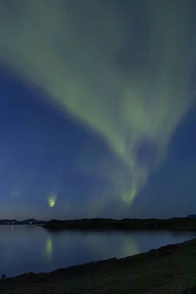 Luzes Norte Lake Myvatn Islândia — Fotografia de Stock