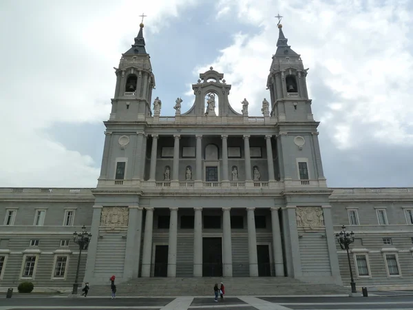 Catedral de la Almudena, Madrid, España —  Fotos de Stock