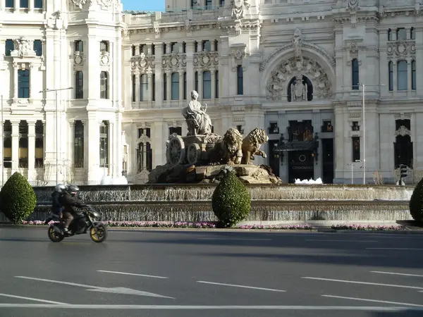 Plaza de cibeles, madrid, Spanyolország — Stock Fotó