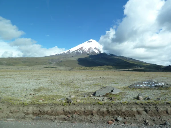 Volcano Cotopaxi, Ecuador — Stock Photo, Image