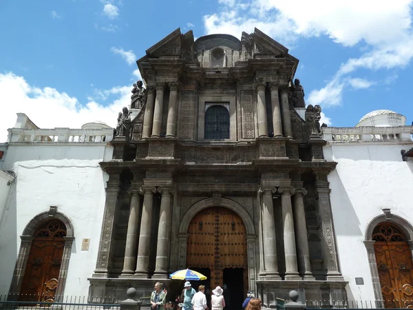 Собор на plaza Гранде (головної площі) Кіто, Еквадор — стокове фото