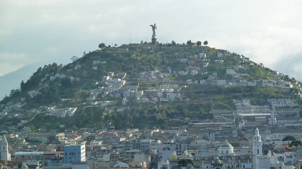 Panoramiczny widok z quito, Ekwador — Zdjęcie stockowe