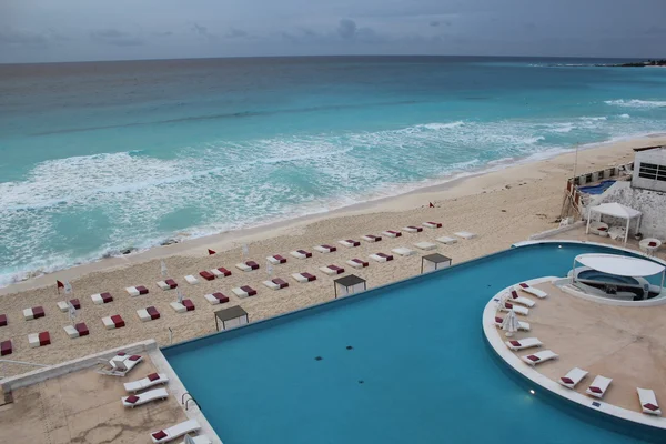Karibské moře v Cancúnu, Mexiko — Stock fotografie