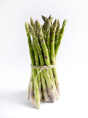 yeşil kuşkonmaz kesmek