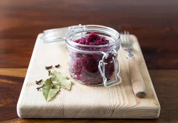 Red cabbage in the Jar — Stock Photo, Image