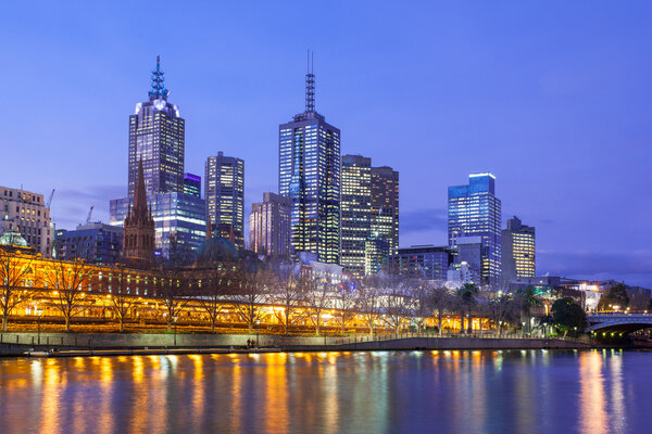 Melbourne skyline at dusk
