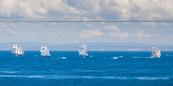 The Tall Ships Leave Melbourne — Stock Photo, Image