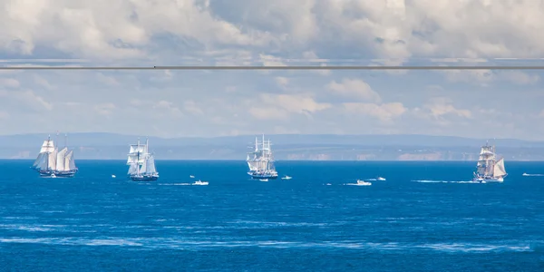 Los barcos altos salen de Melbourne — Foto de Stock