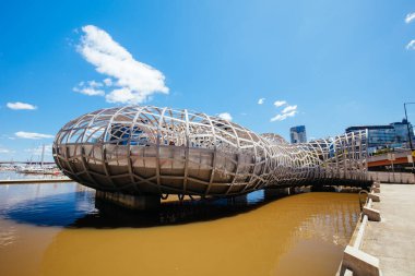 Melbourne Avustralya 'daki Webb Köprüsü
