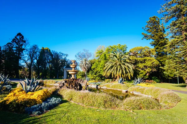 오스트레일리아 멜버른에 있는 피츠로이 식물원 — 스톡 사진