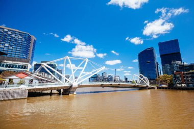 Melbourne Avustralya 'daki Denizciler Köprüsü
