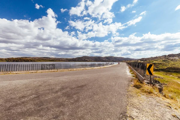 Summer Landscape at Rocky Lake near Falls Creek Australia — Zdjęcie stockowe