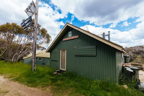 Bogong Rover Chalet poblíž Falls Creek v Austrálii — Stock fotografie