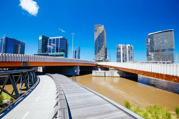 Docklands Roads and Yarra River in Melbourne Australia — Stock Photo, Image