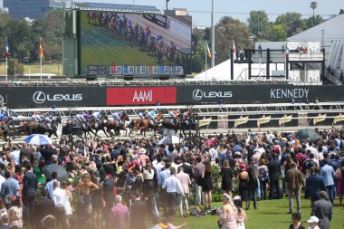 2018 Melbourne Kupa Karnavalı - Lexus Melbourne Kupa Günü
