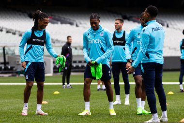 MELBOURNE, AUSTRALYA - 18 Temmuz 2022 tarihinde Melbourne 'da MCG' de Manchester United ile sezon öncesi çarpışmaları öncesinde Crystal Palace treni
