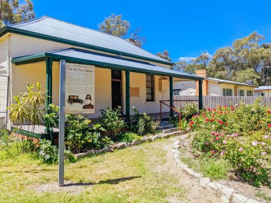 GLENROWAN, AUSTRALIA- DECEMBER 27 2021: The historic town of Glenrowan and its historic precinct, famous for its Kelly Gang history on a warm summers day in Victoria, Australia